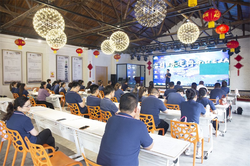 “六月蝶变 再创佳绩”开云网页版·官方版在线登入-（中国）官方网站
6月拓展PK会圆满成功