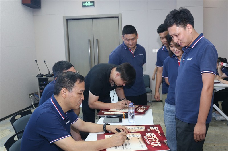 逆风飞扬 决战7月——开云网页版·官方版在线登入-（中国）官方网站
7月PK启动大会